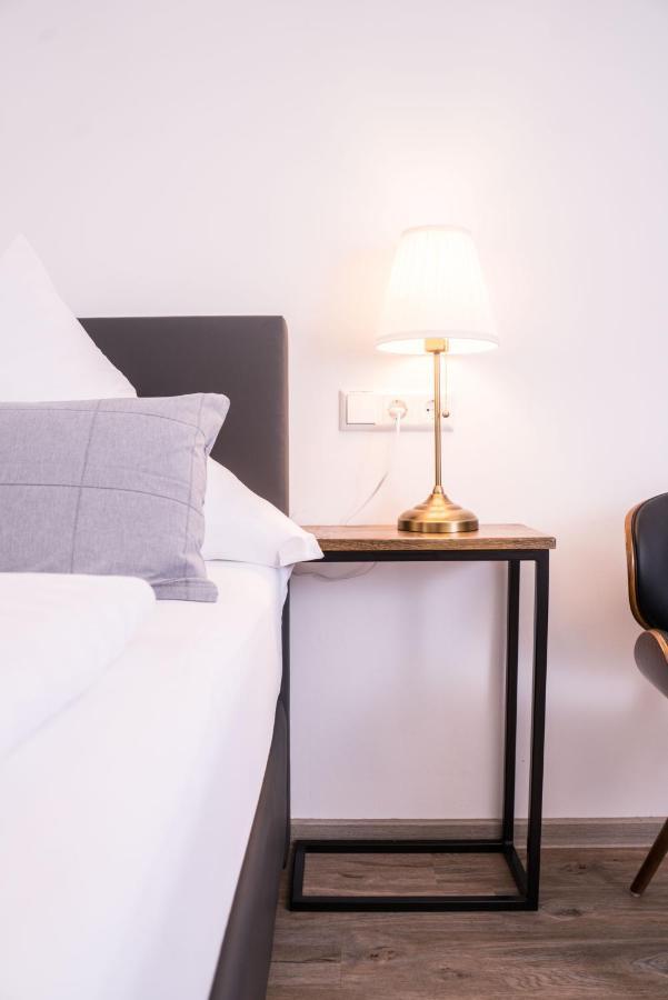 Cityapartements Fn2-Fn4 Klimatisiert Friedrichshafen Bagian luar foto